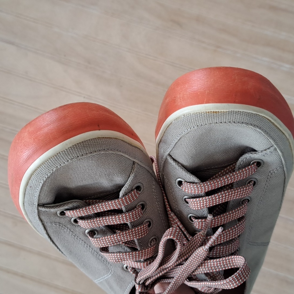 FitFlop Canvas Lace-Up Style 184-068 Gray/Coral Comfy Causal Sneakers - Picture 7 of 11